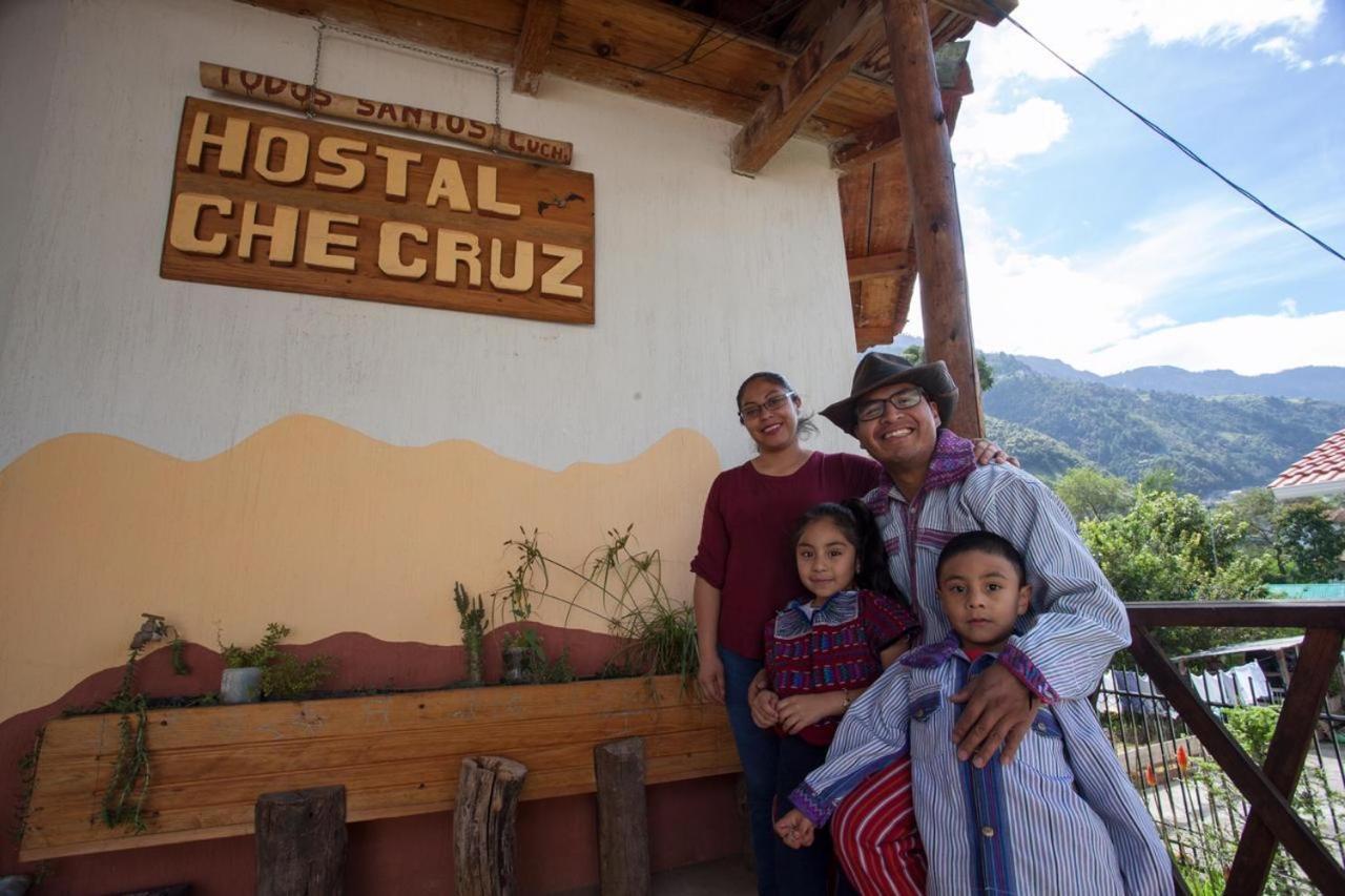 Hostal Checruz, Todos Santos Cuchumatan ウェウェテナンゴ エクステリア 写真